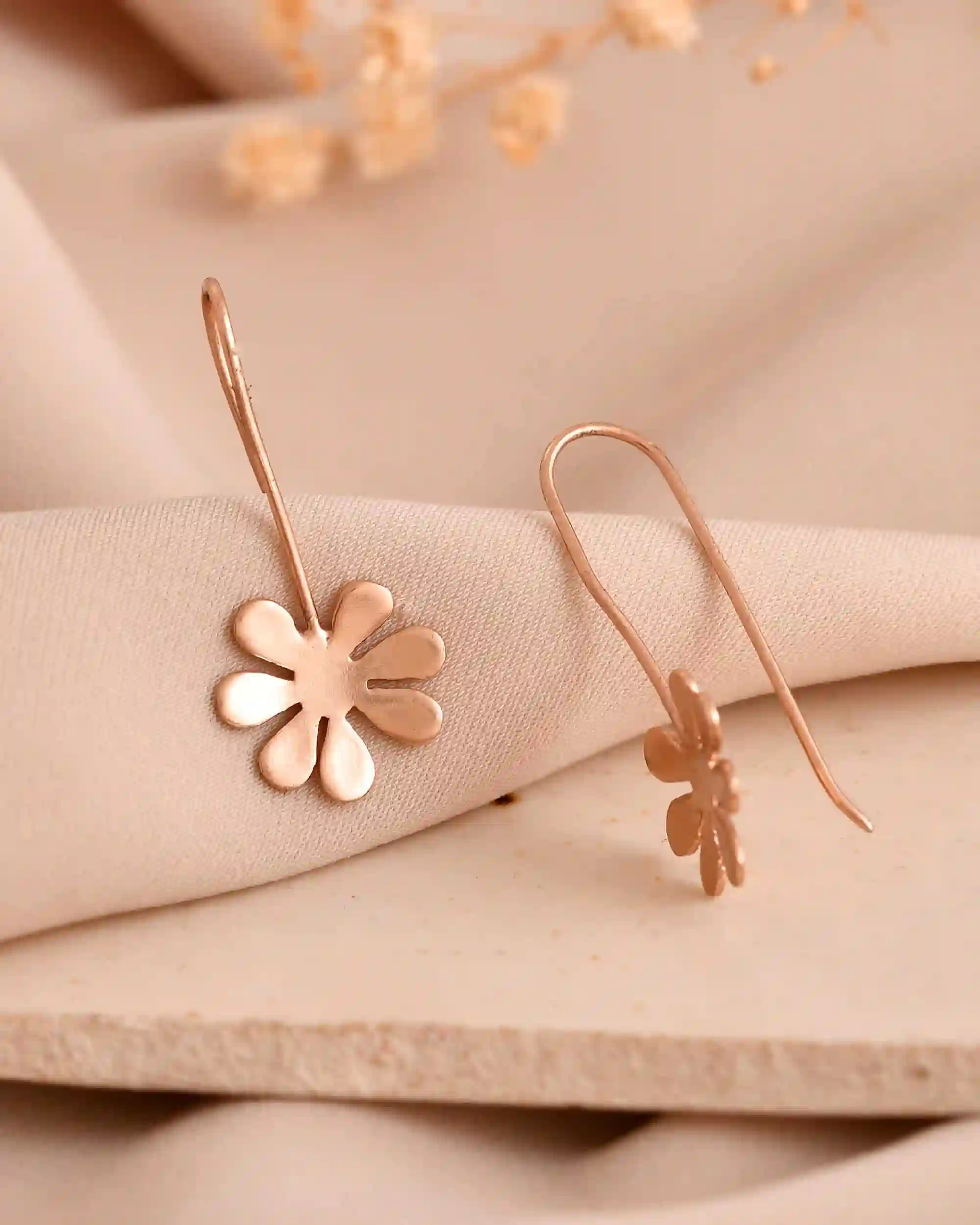 Spring Glow Earrings Rose Gold